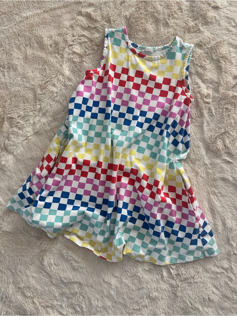 Hanna Andersson Girls Rainbow Check Sleeveless Dress. Size 6-7Y